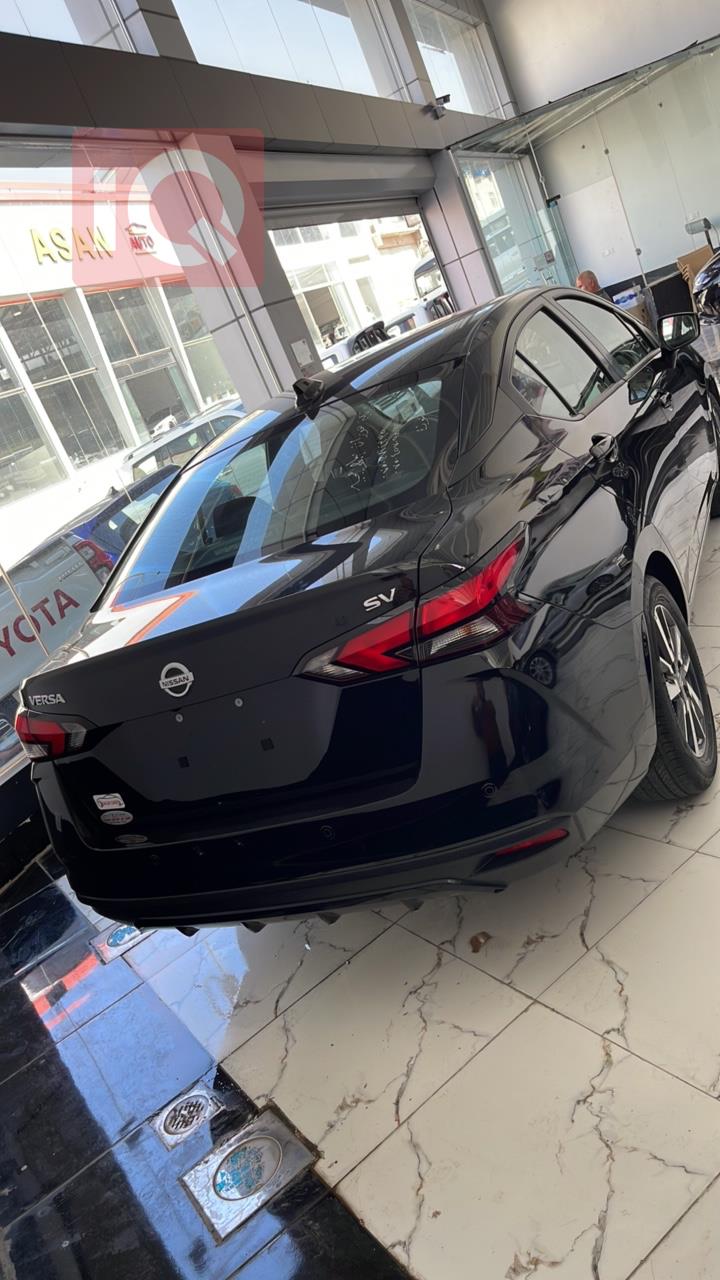 Nissan Versa